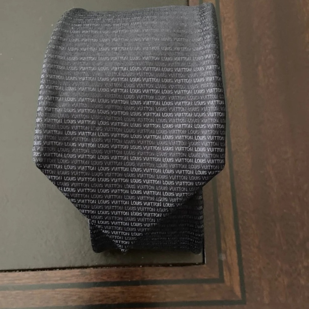 Louis Vuitton Limited Edition Tie